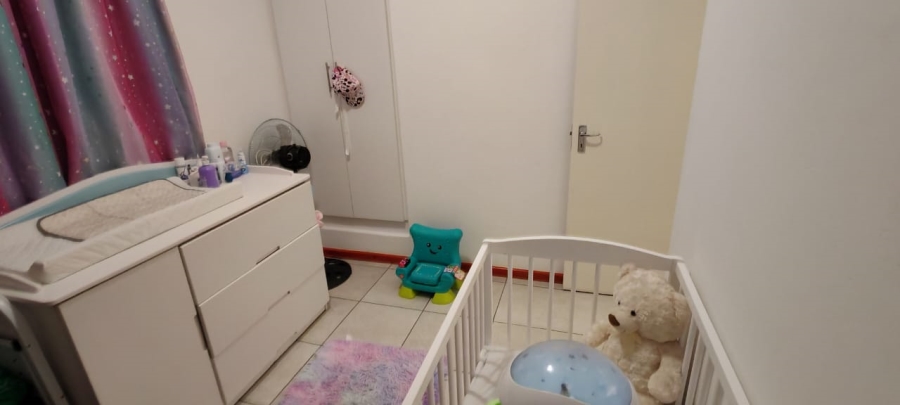 2 Bedroom Property for Sale in Stratford Green Western Cape